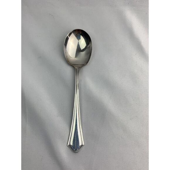 Vintage Oneida Community Par Plate Vernon-Ashley 5 3/4" Sugar Spoon - Picture 2 of 7